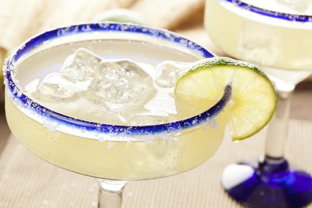 Best Margarita Mix 2022: What is margarita mix made of?