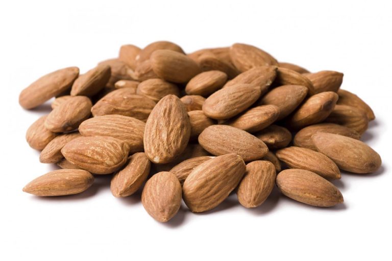 Almonds, the perfect mid-morning munchies